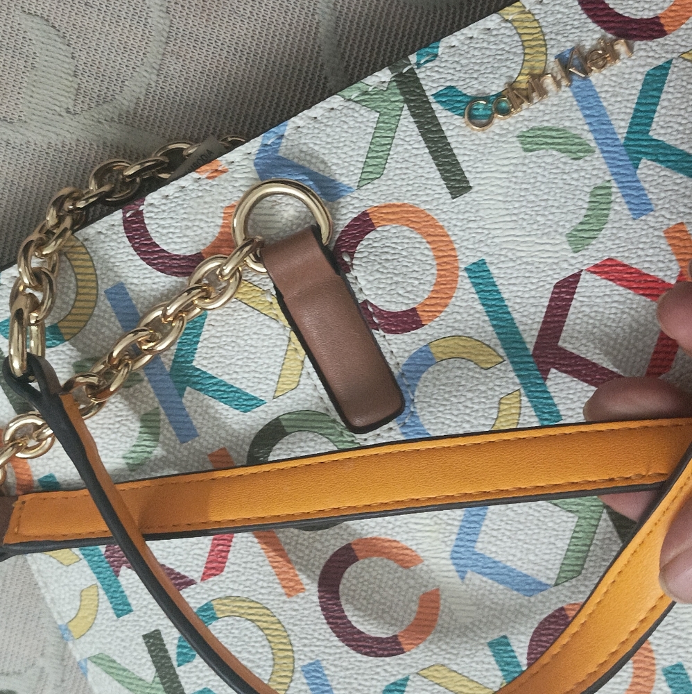 Authentic Calvin Klein coated PVC rainbow signature tote bag - Picture 6 of 14